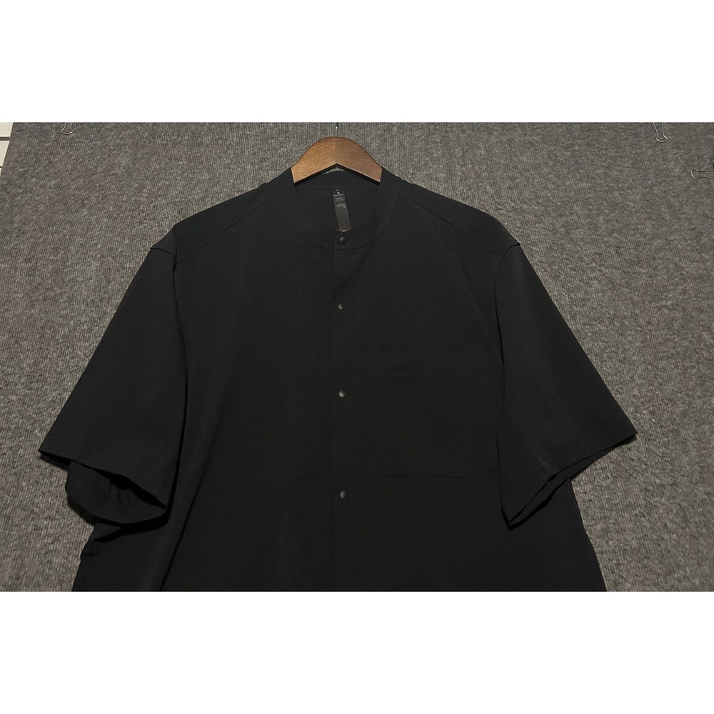 Lululemon airing shirt mens black short sleeve size XL casual lightweight